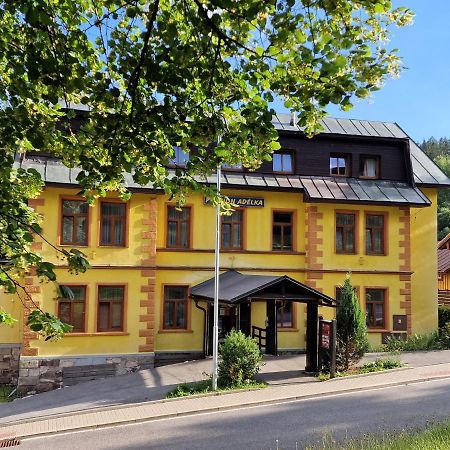 Penzion Adélka Janské Lázně Exterior foto