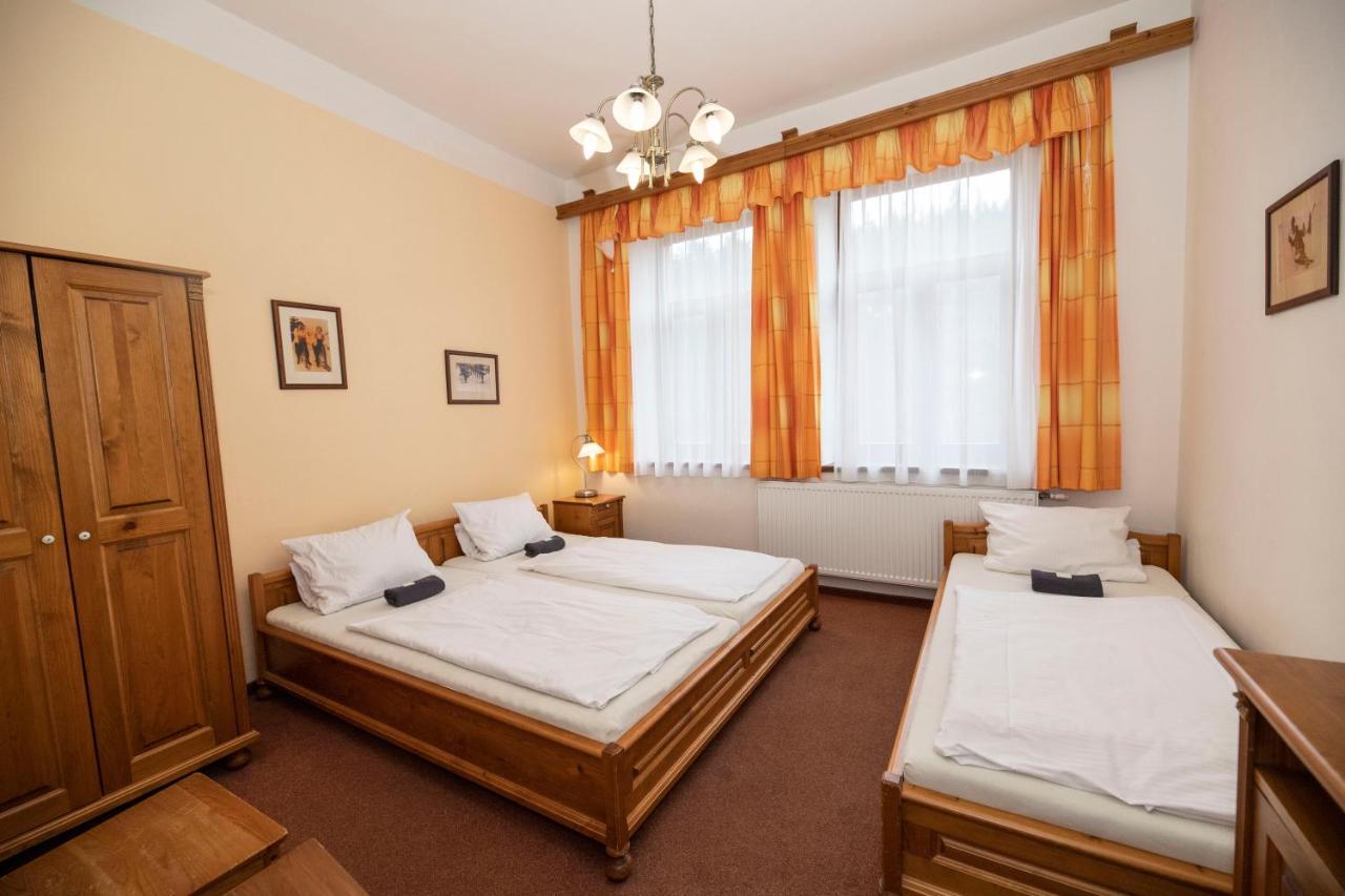 Penzion Adélka Janské Lázně Exterior foto